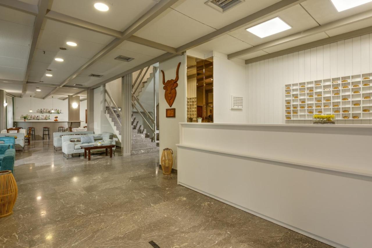 Asterion Hotel Heraklion Exterior foto